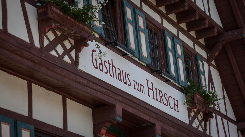 Gasthaus Zum Hirsch 구타흐 외부 사진